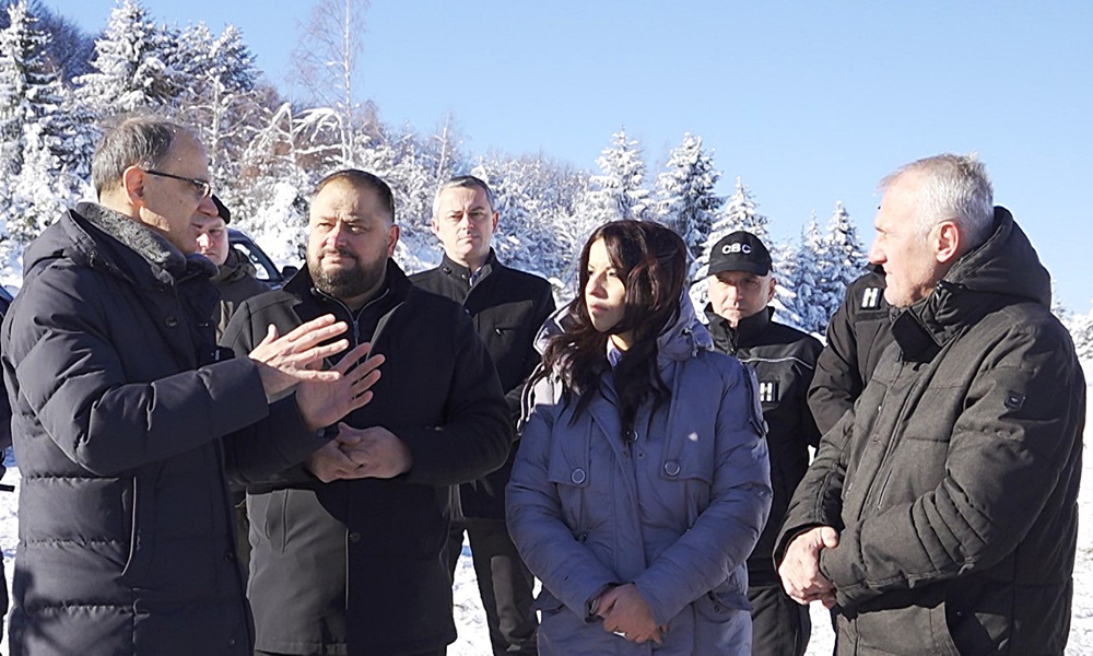 Премијер Ђуро Мацут јуче у Вранешима 