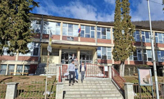 Остало 46 места на сва три смера- Средња школа