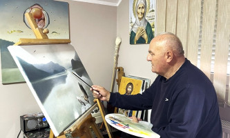 Радојица Ђенић у свом атељеу на Браношевцу